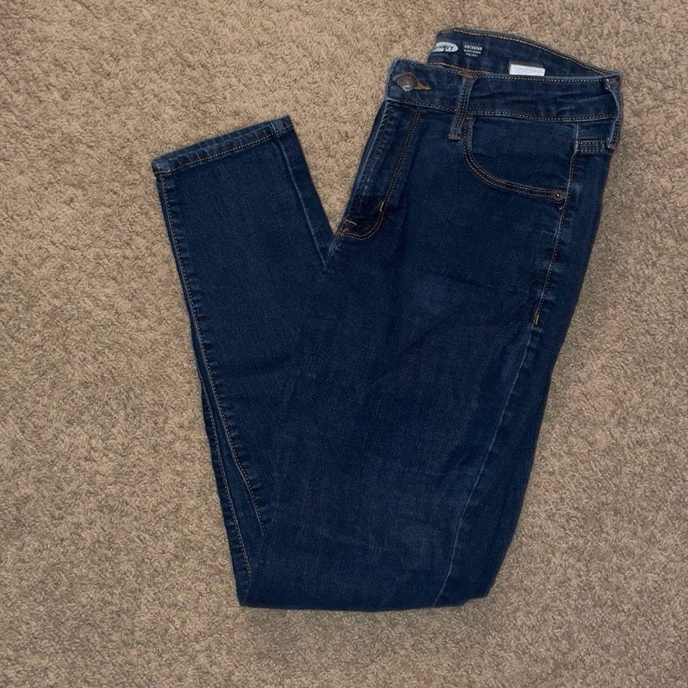 Old Navy High-Rise Super Skinny Jean